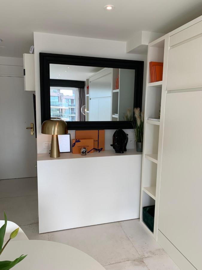 Luxe Studio/Suite Met Zeezicht En Volle Zon Кнокке-Хейст Экстерьер фото